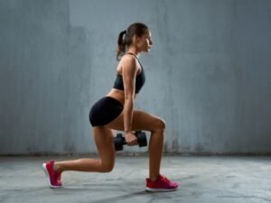 How to Maximize Muscle and melt Fat with Lunges: Functional Lower Body Builder